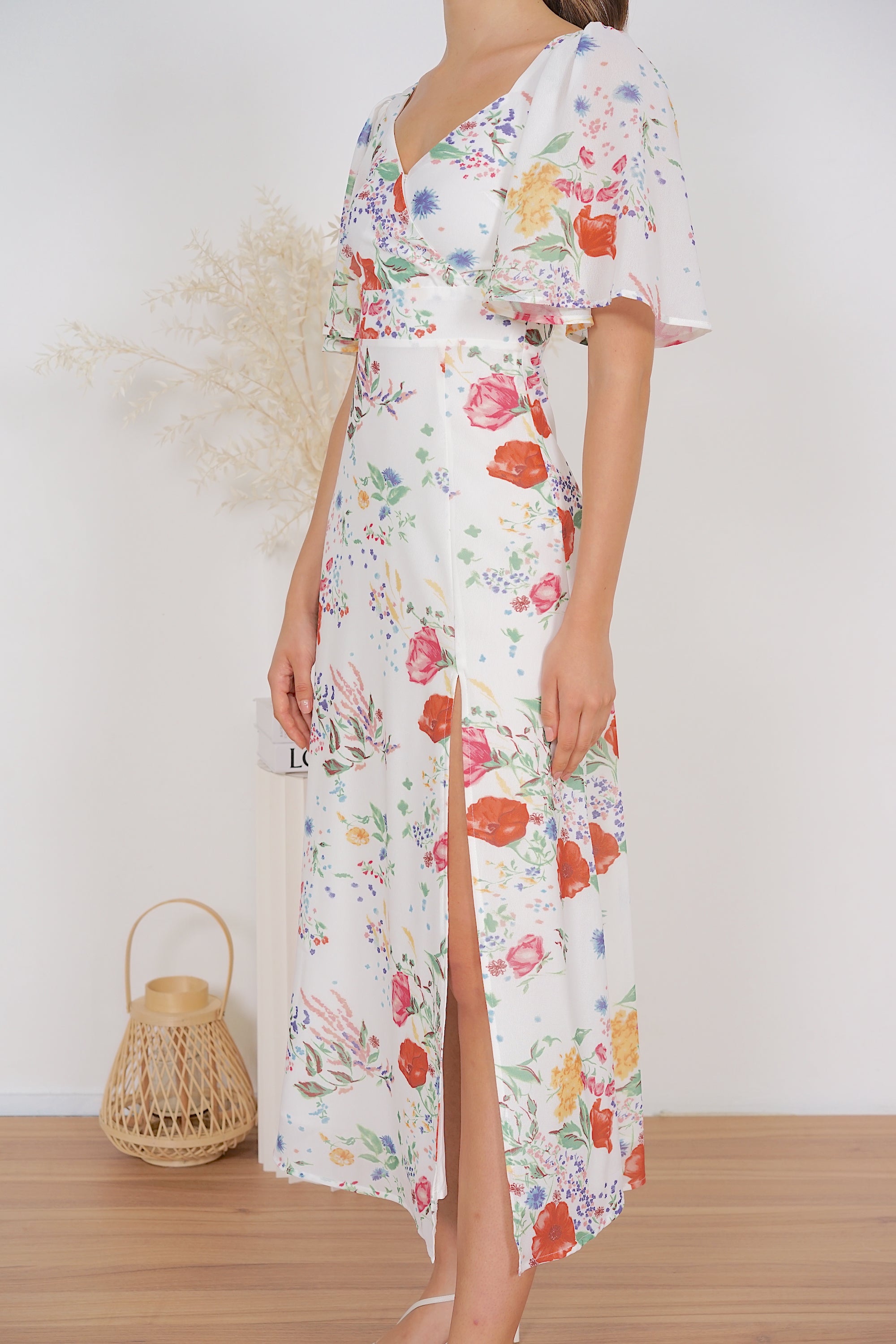 Patricia Maxi Dress in White Floral