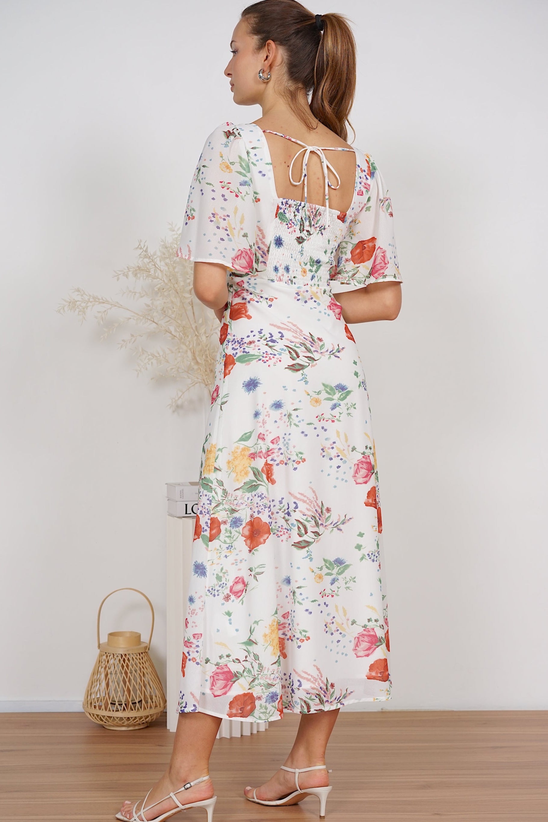 Patricia Maxi Dress in White Floral