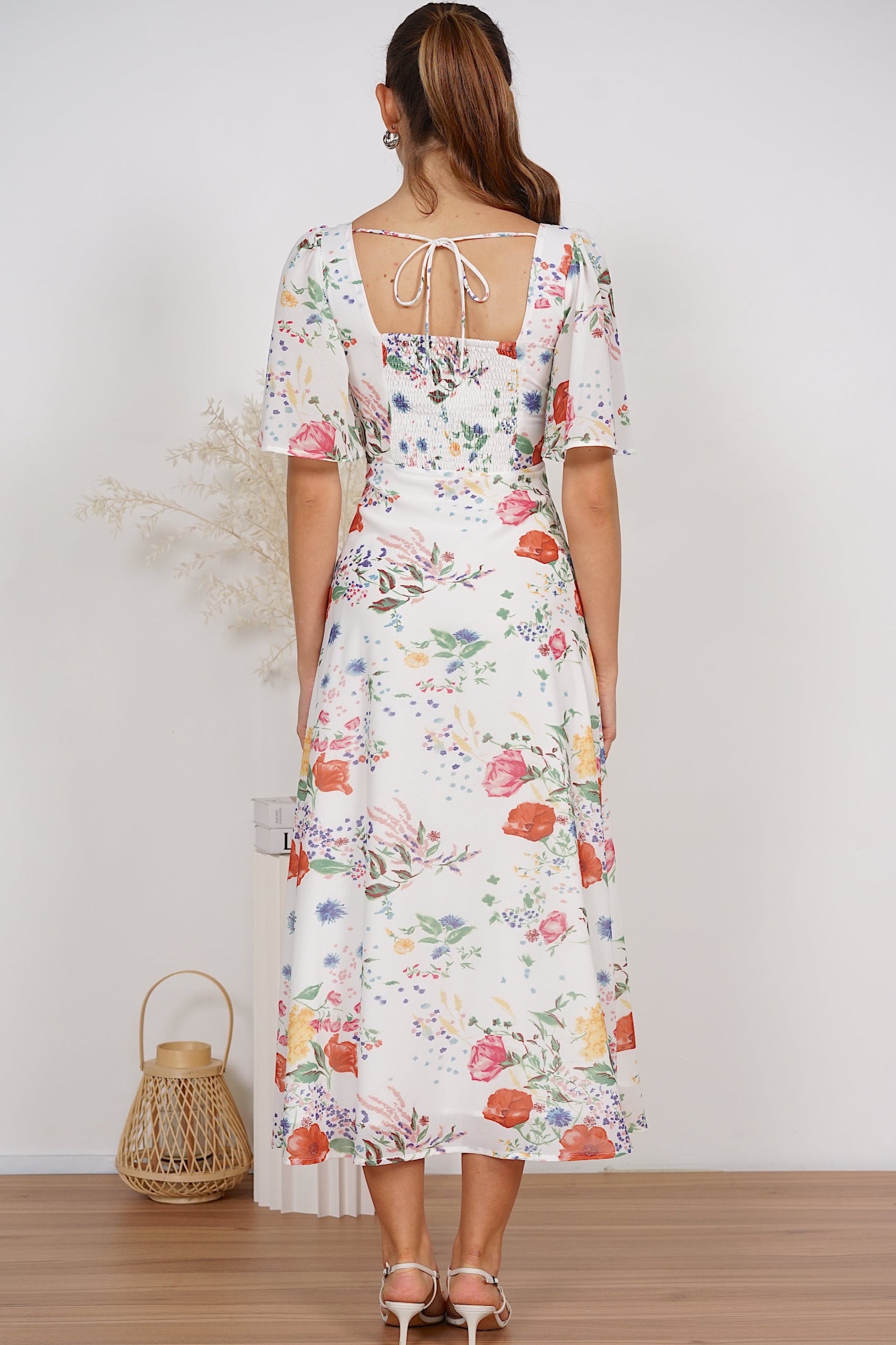 Patricia Maxi Dress in White Floral