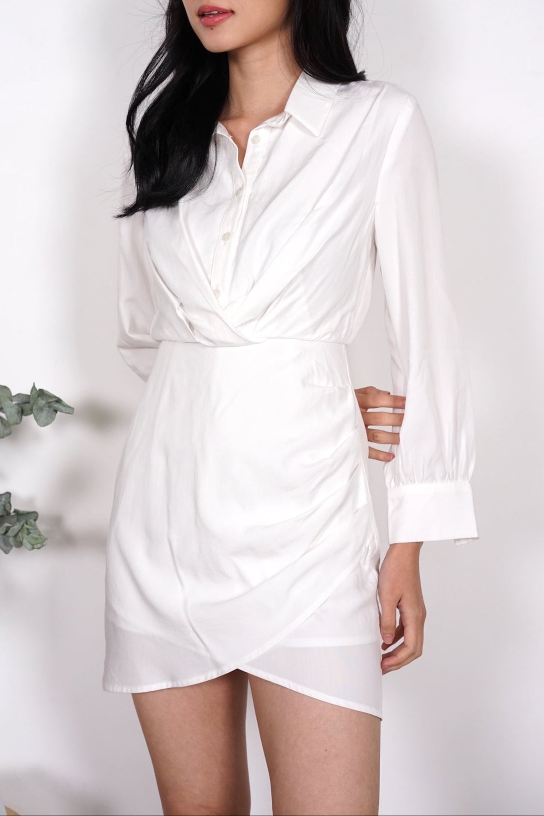 Feira Collared Romper in White