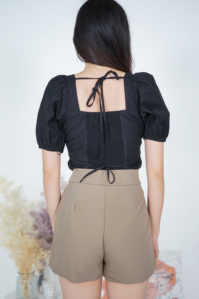 Yuni Belted Shorts in Brown