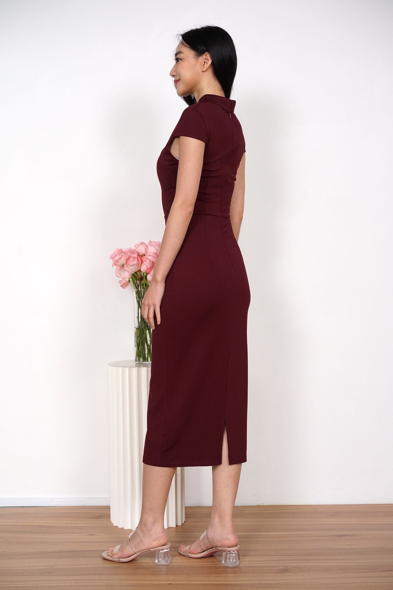 Valia Cheongsam Midi Dress in Maroon