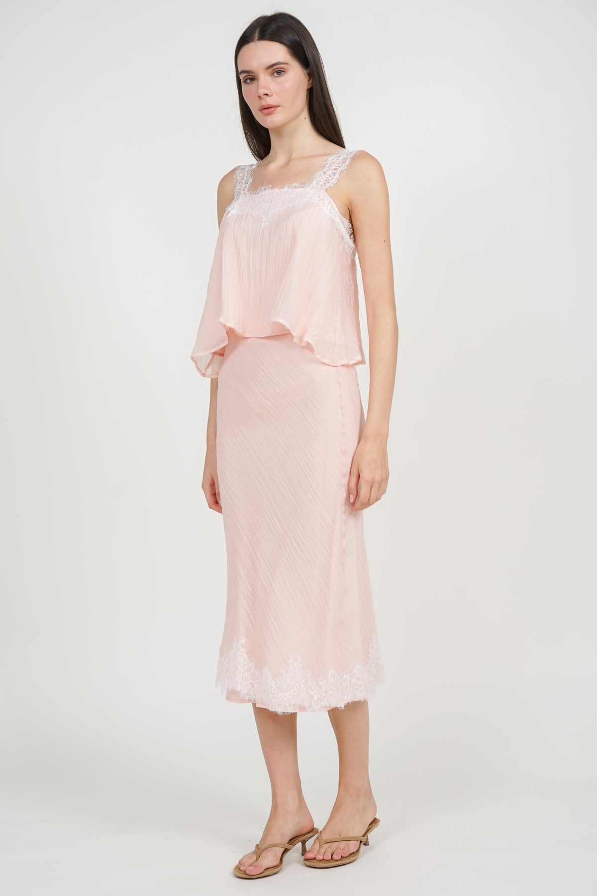 A-Line Lace Hem Skirt in Pink