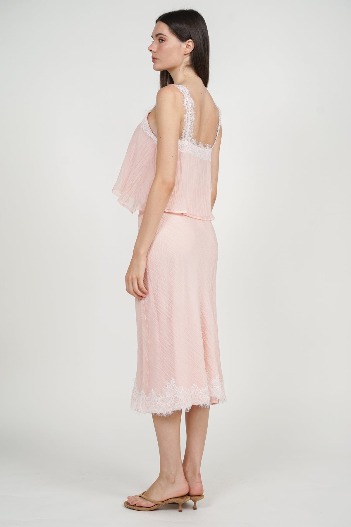 A-Line Lace Hem Skirt in Pink