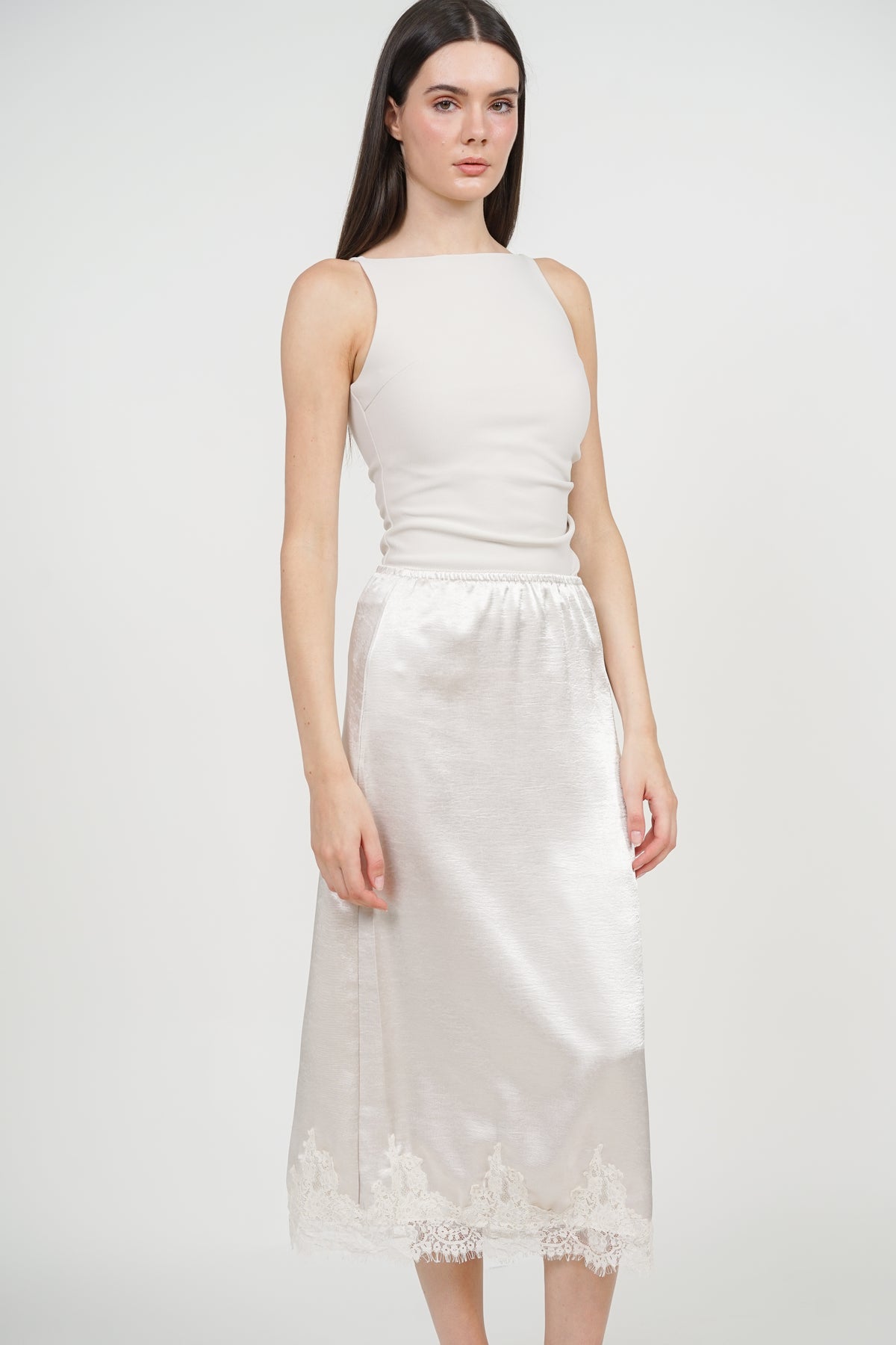 Slip On Patchwork Lace Skirt in Champagne