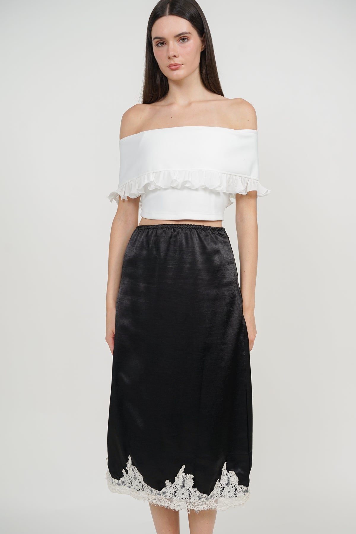 Off-Shoulder Ruffled Frill-Hem Top in White