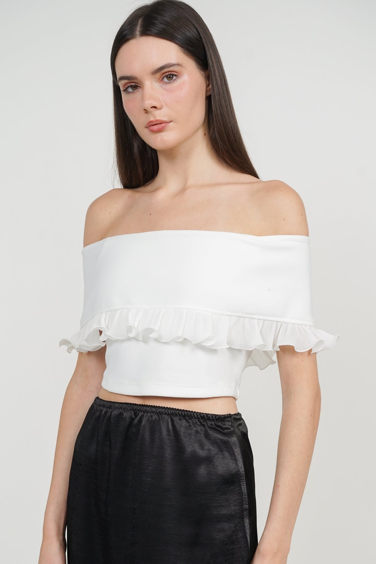Off-Shoulder Ruffled Frill-Hem Top in White