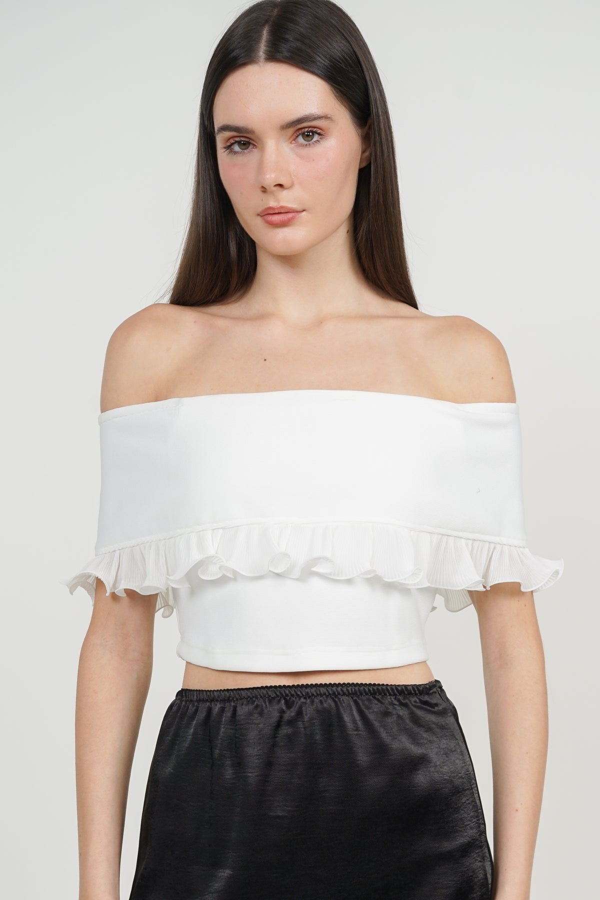 Off-Shoulder Ruffled Frill-Hem Top in White
