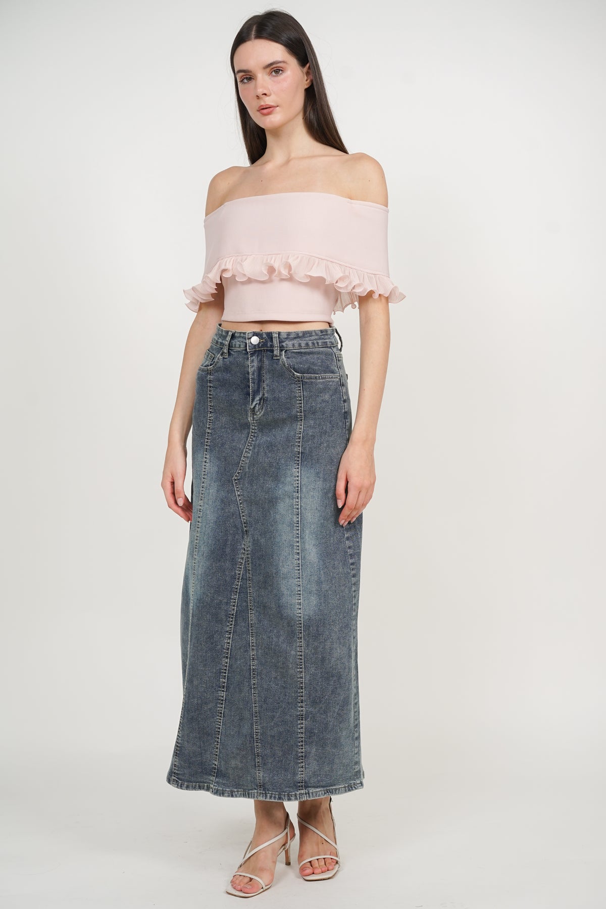 Off-Shoulder Ruffled Frill-Hem Top in Sakura