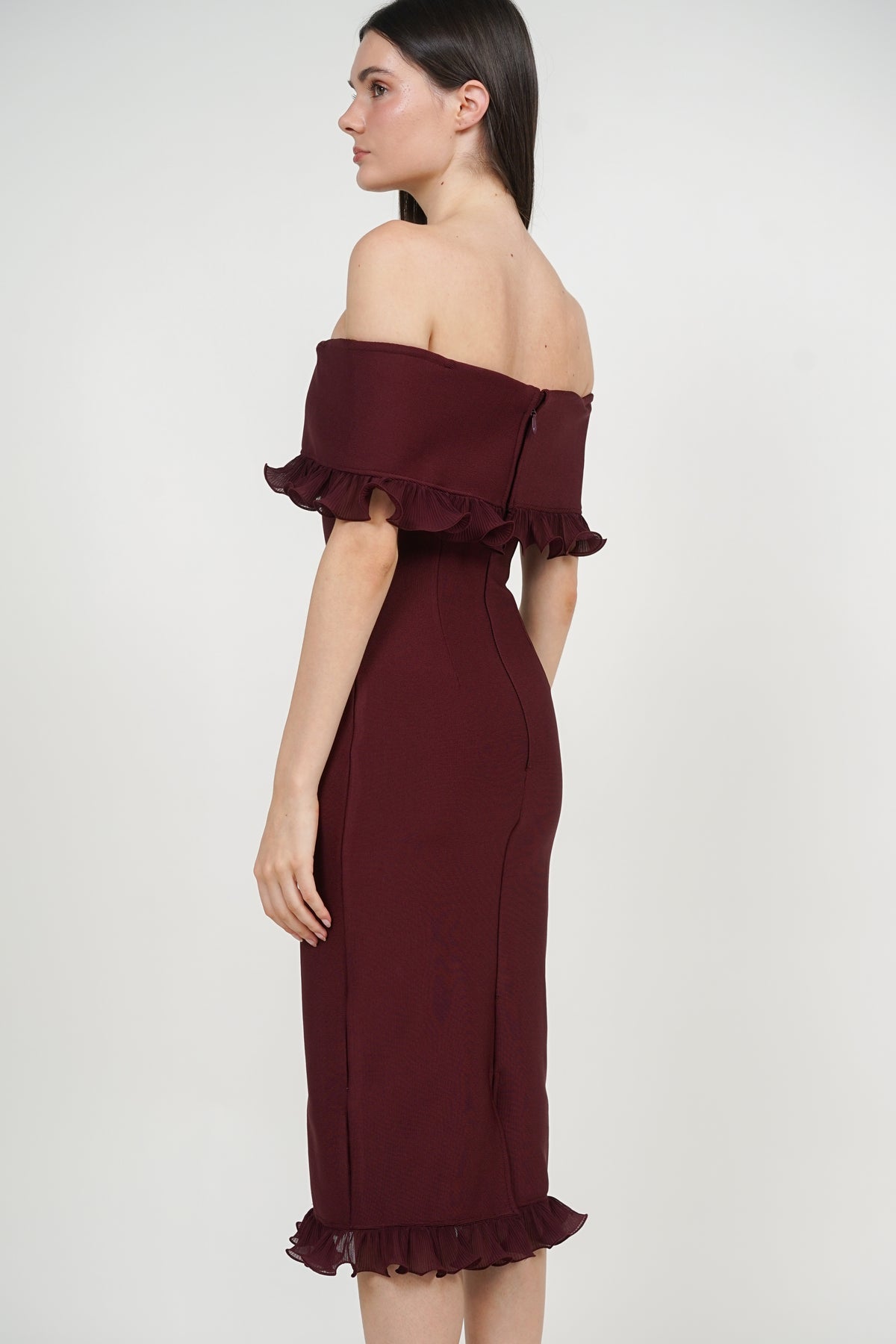 Off-Shoulder Ruffled Frill-Hem Dress in Dark Wine