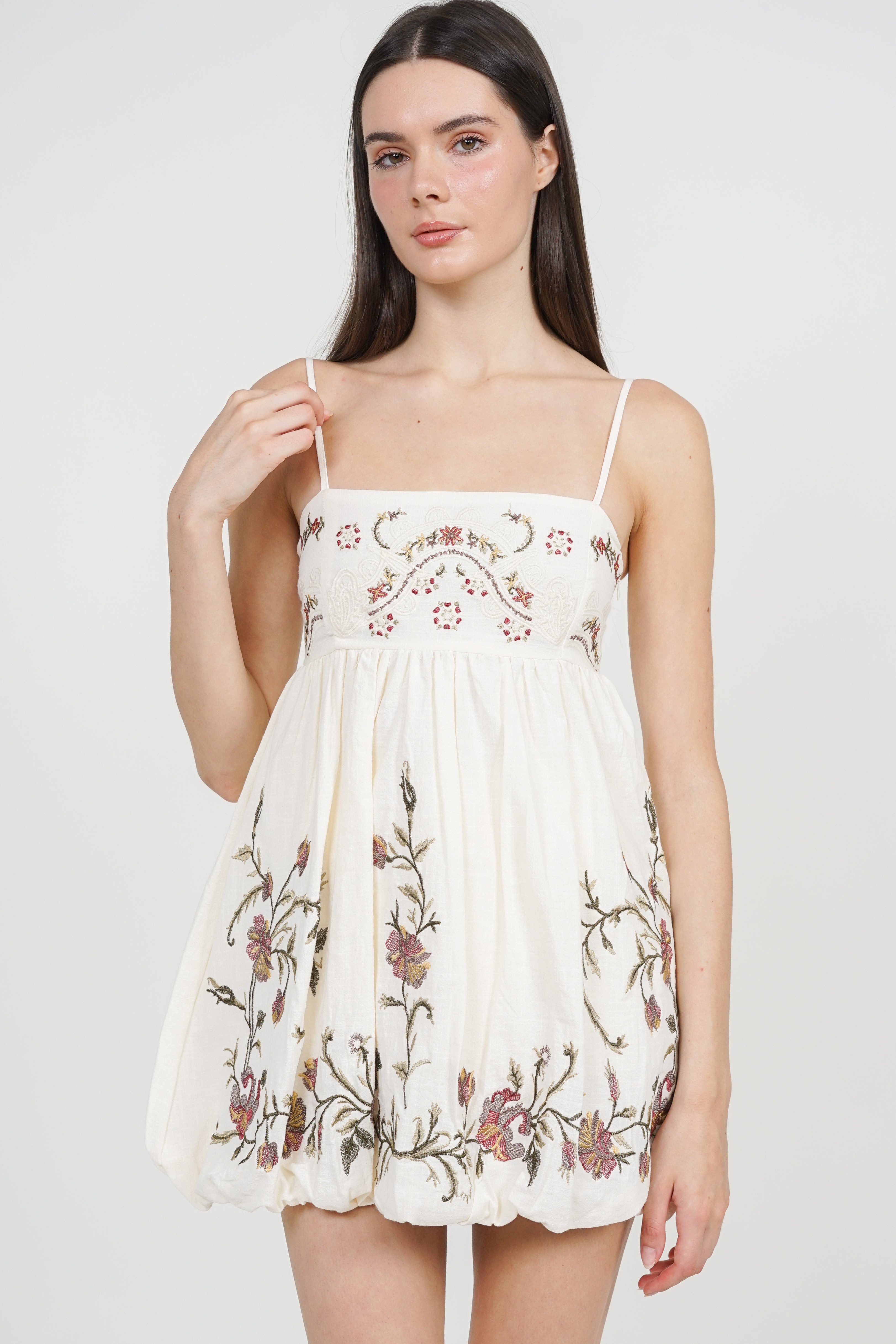 Balloon-Hem Embroidered Top in Cream Floral