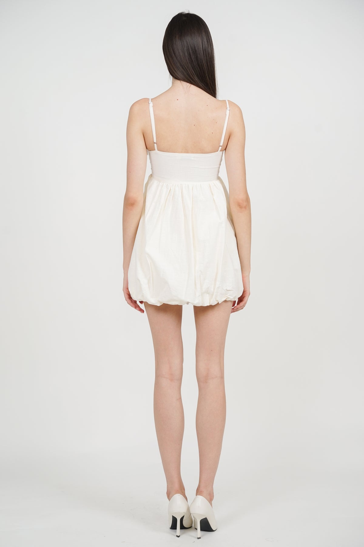 Balloon-Hem Embroidered Top in Cream Floral