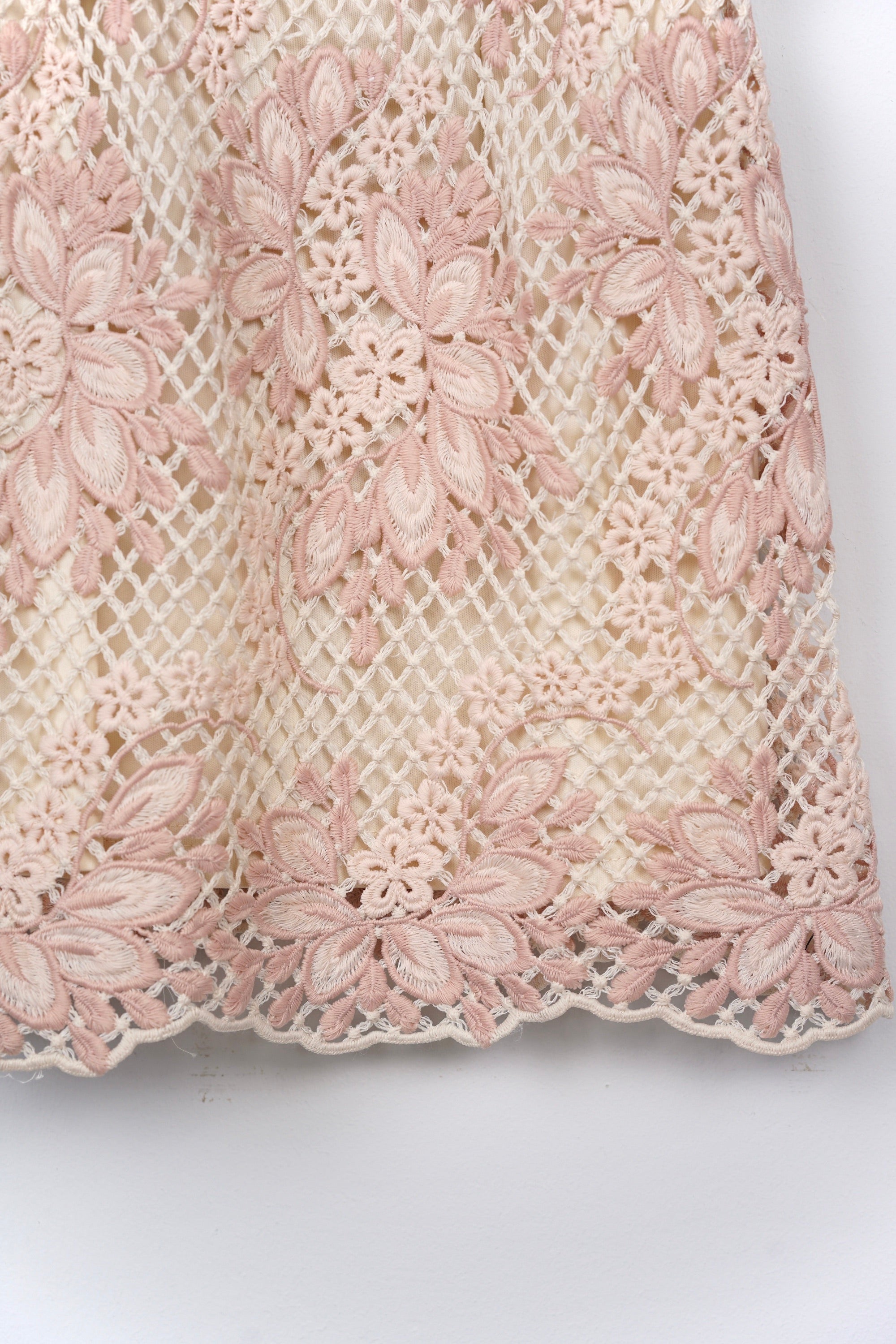Odita Lace Dress in Pink