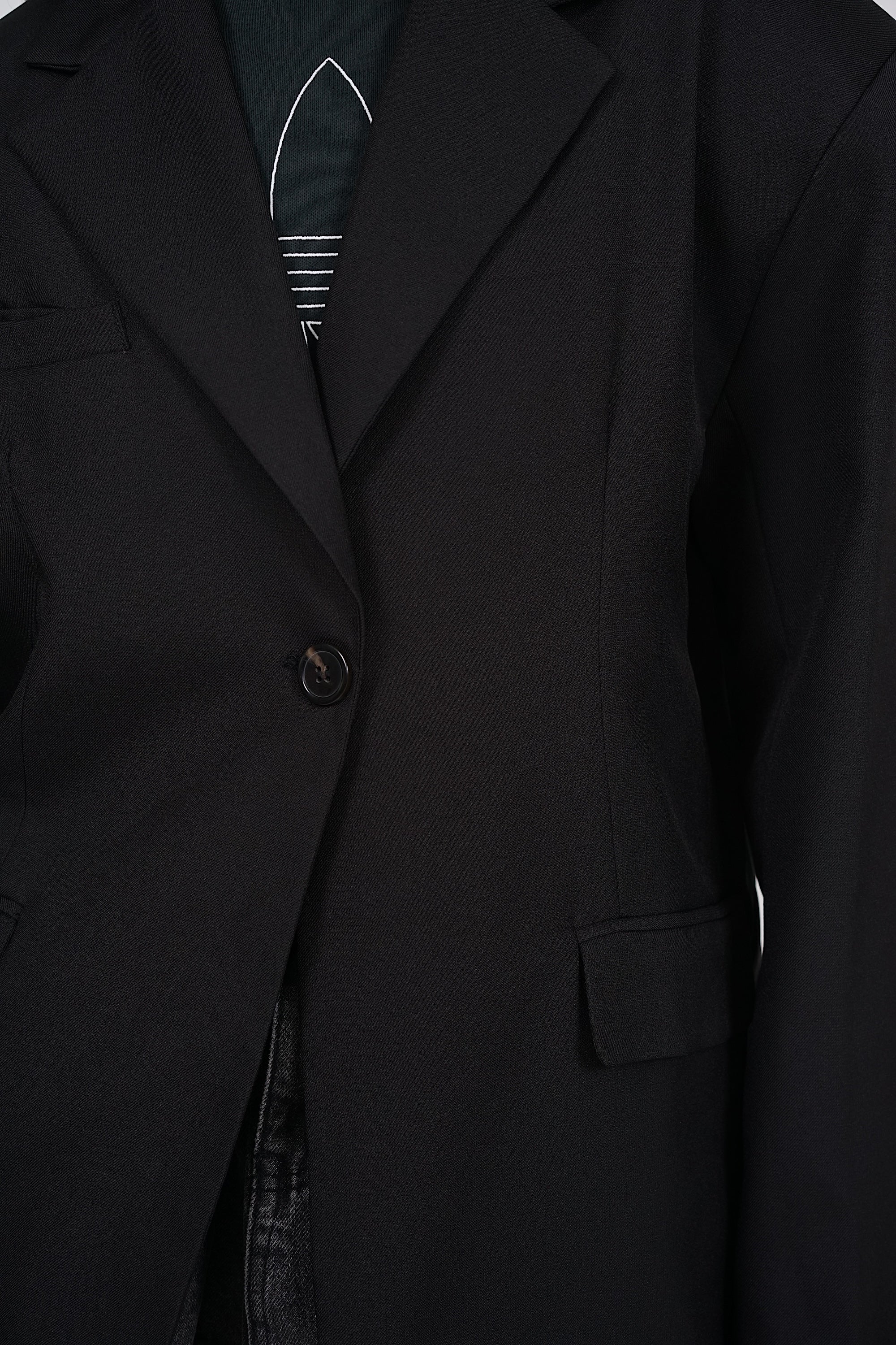 Relaxed Oversized Blazer in Black