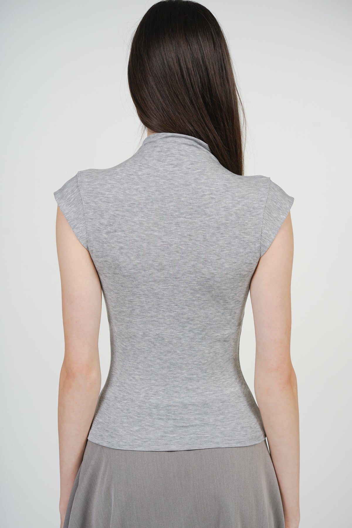 Turtleneck Cap Sleeve Top in Heather Grey