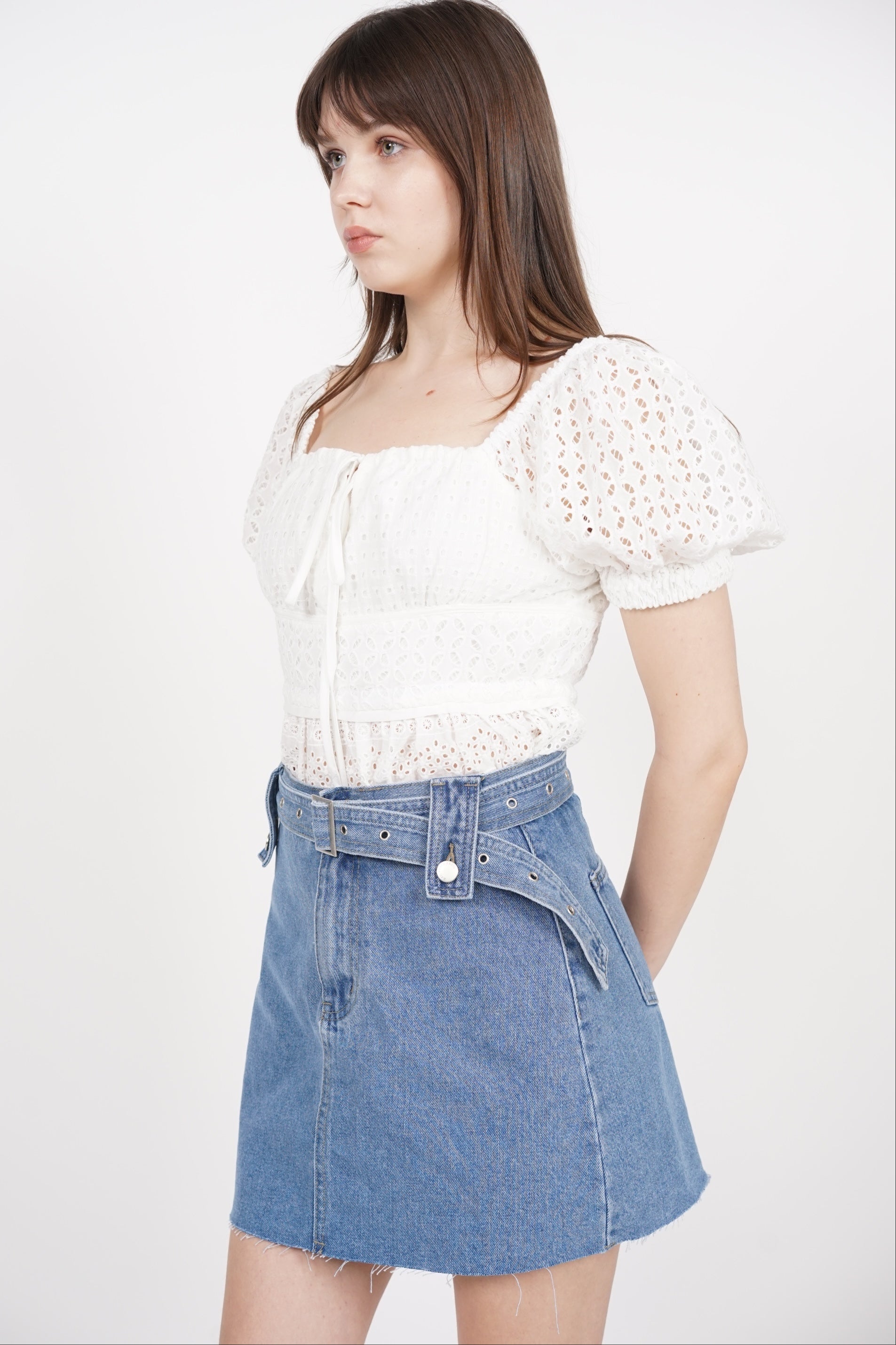 Belted Denim Skorts in Blue