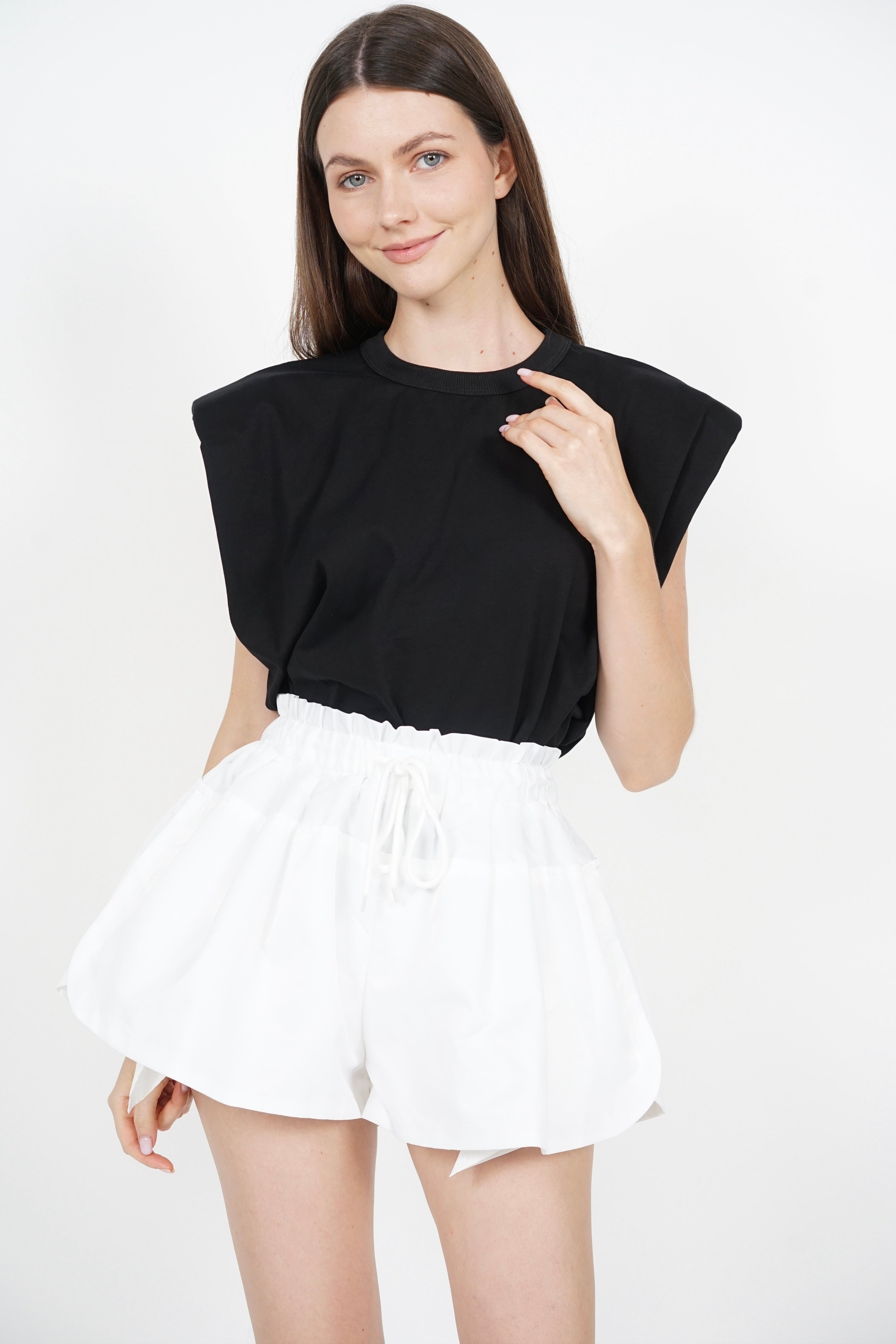 Drawstring Waist Shorts in White