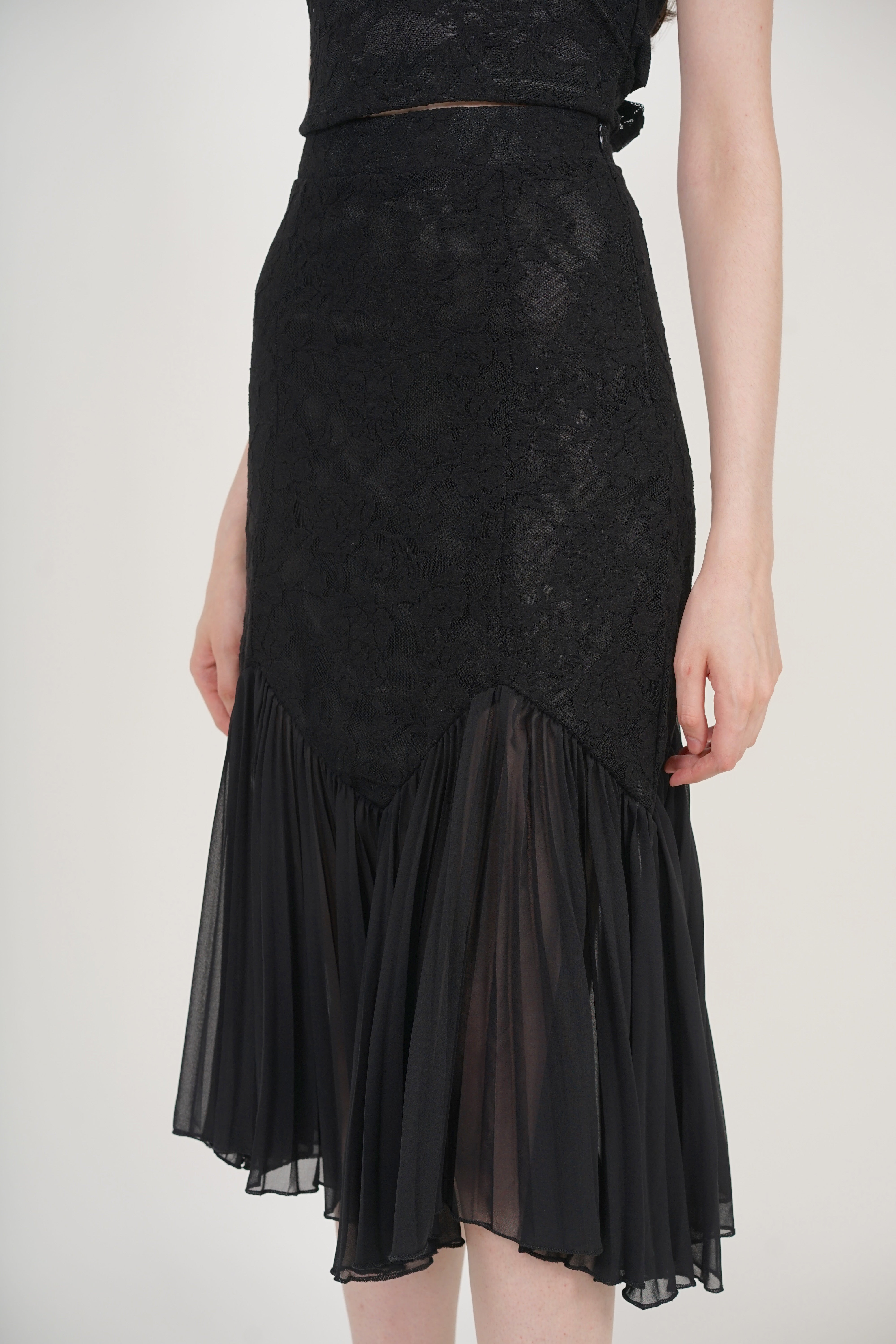 Flowy Pleated Skirt in Black Lace