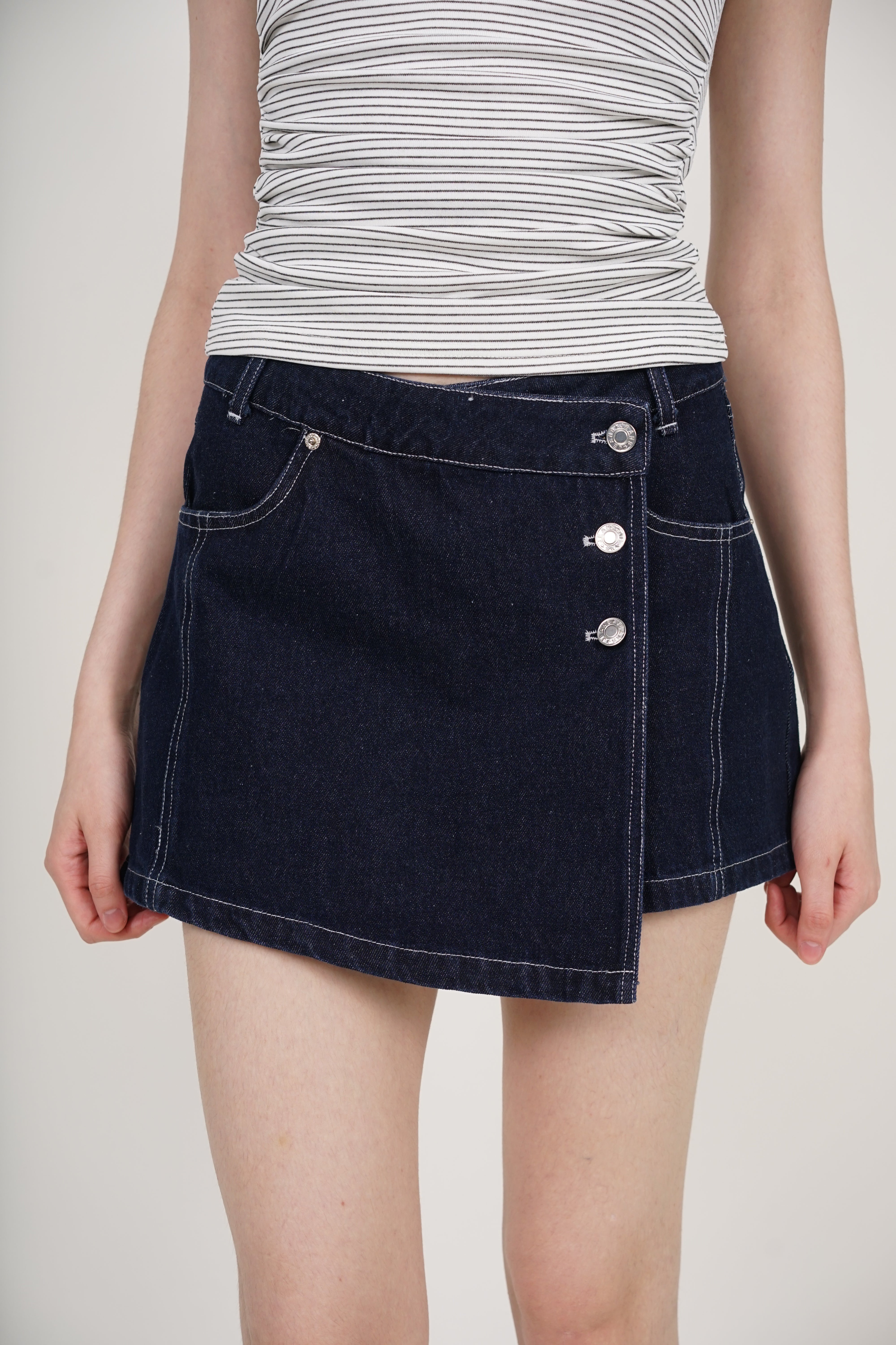 Button Wrap Skorts Denim in Dark Blue