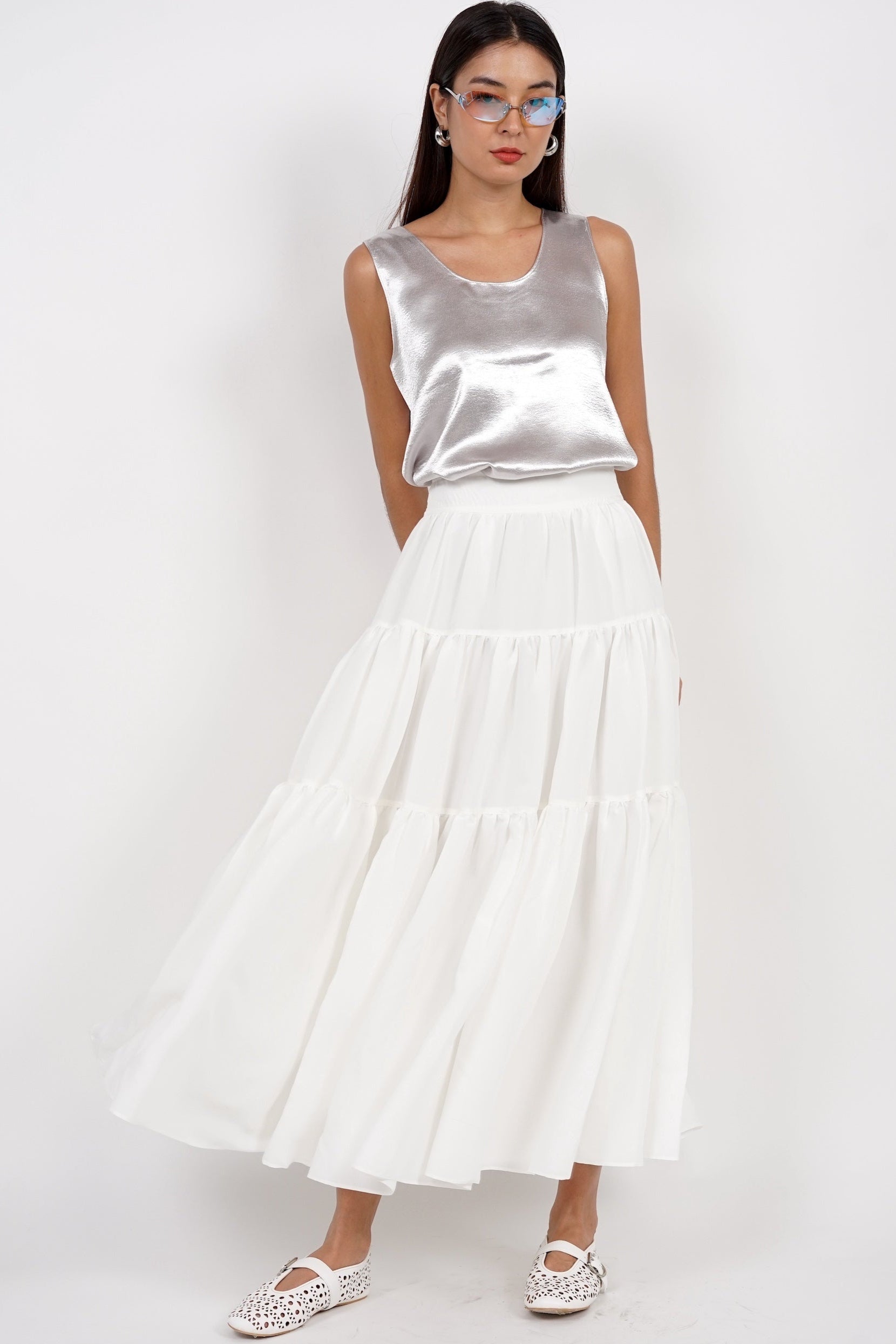 Curve Neck Tank Top in Silver