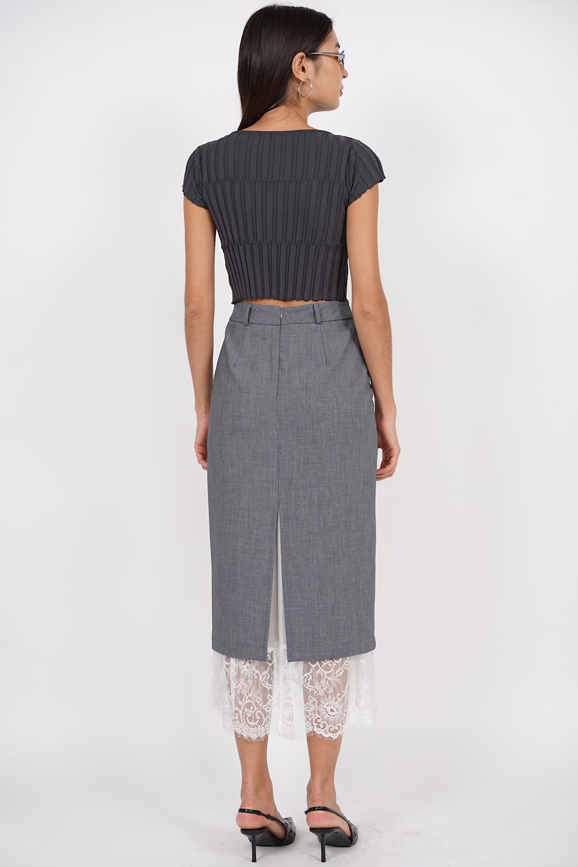 Dreamy Lace Skirt in Heather Grey