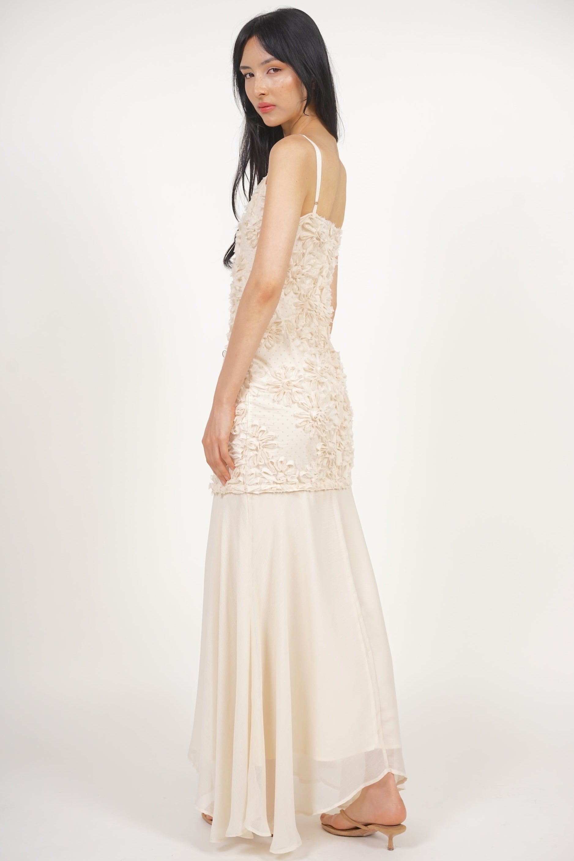 Sweetheart 3D Floral Dress in Apricot