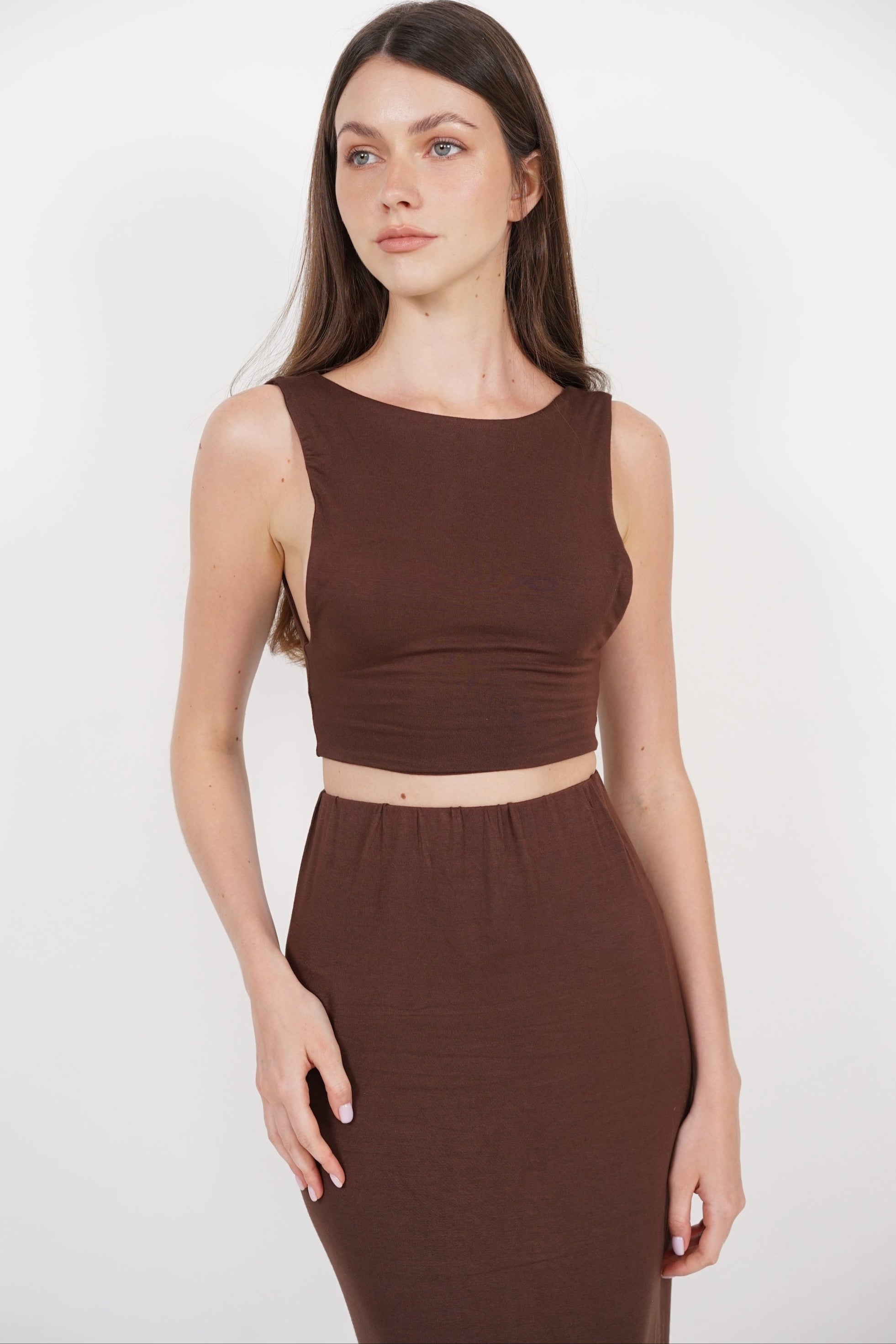 Low Back Curve Back Top in Chocolate