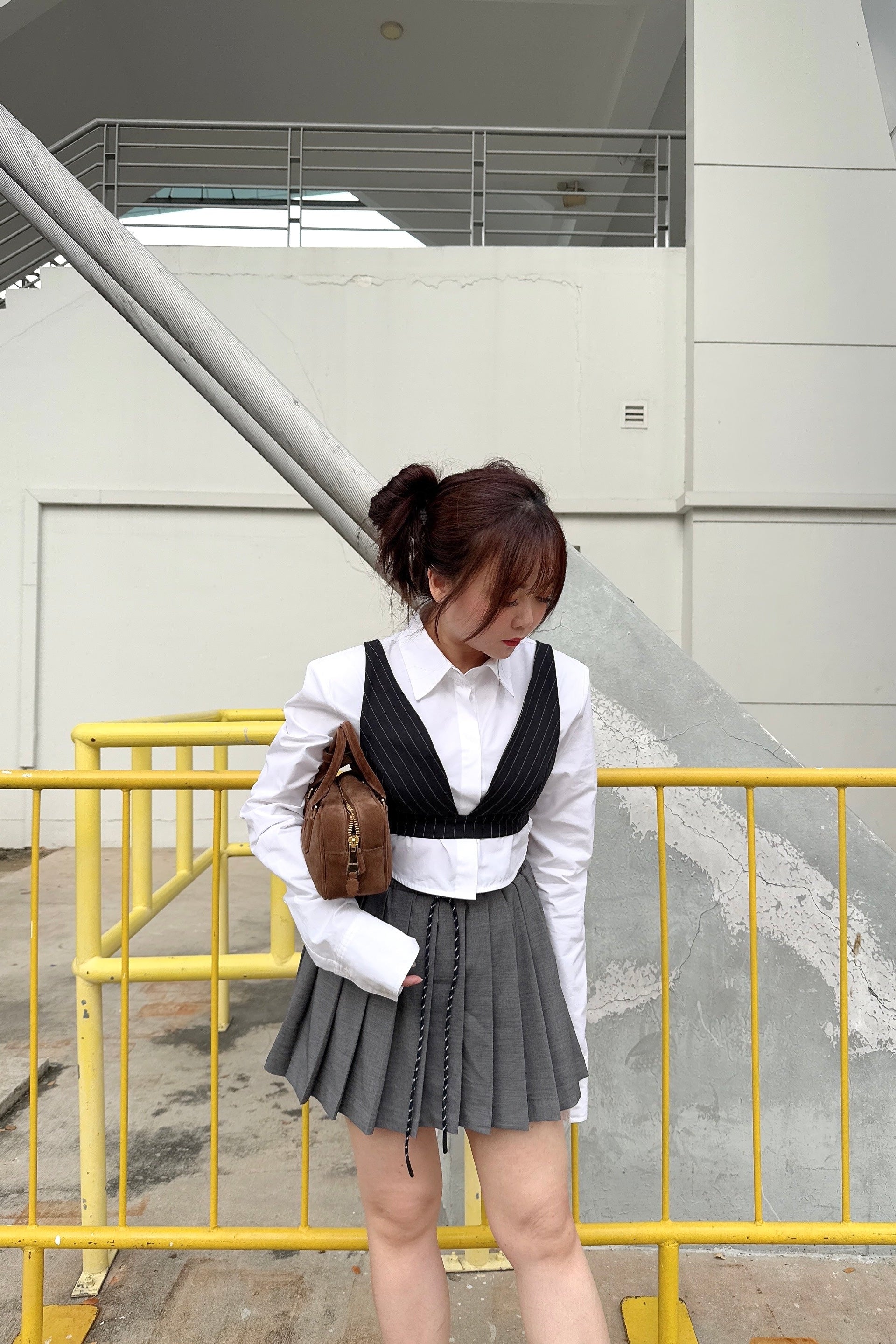 Cropped Collar Shirt in White