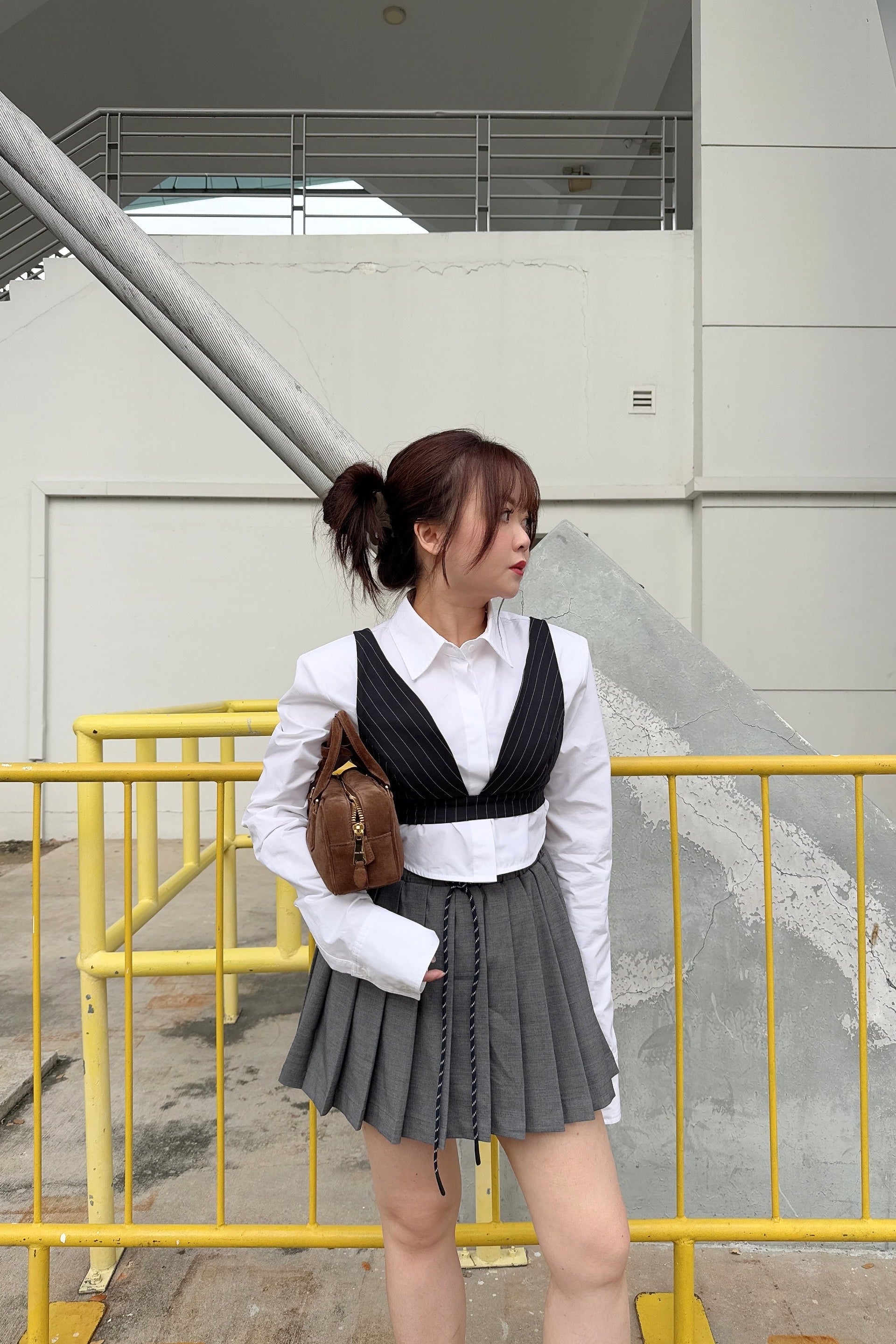 Elastic Pleated Skorts in Grey