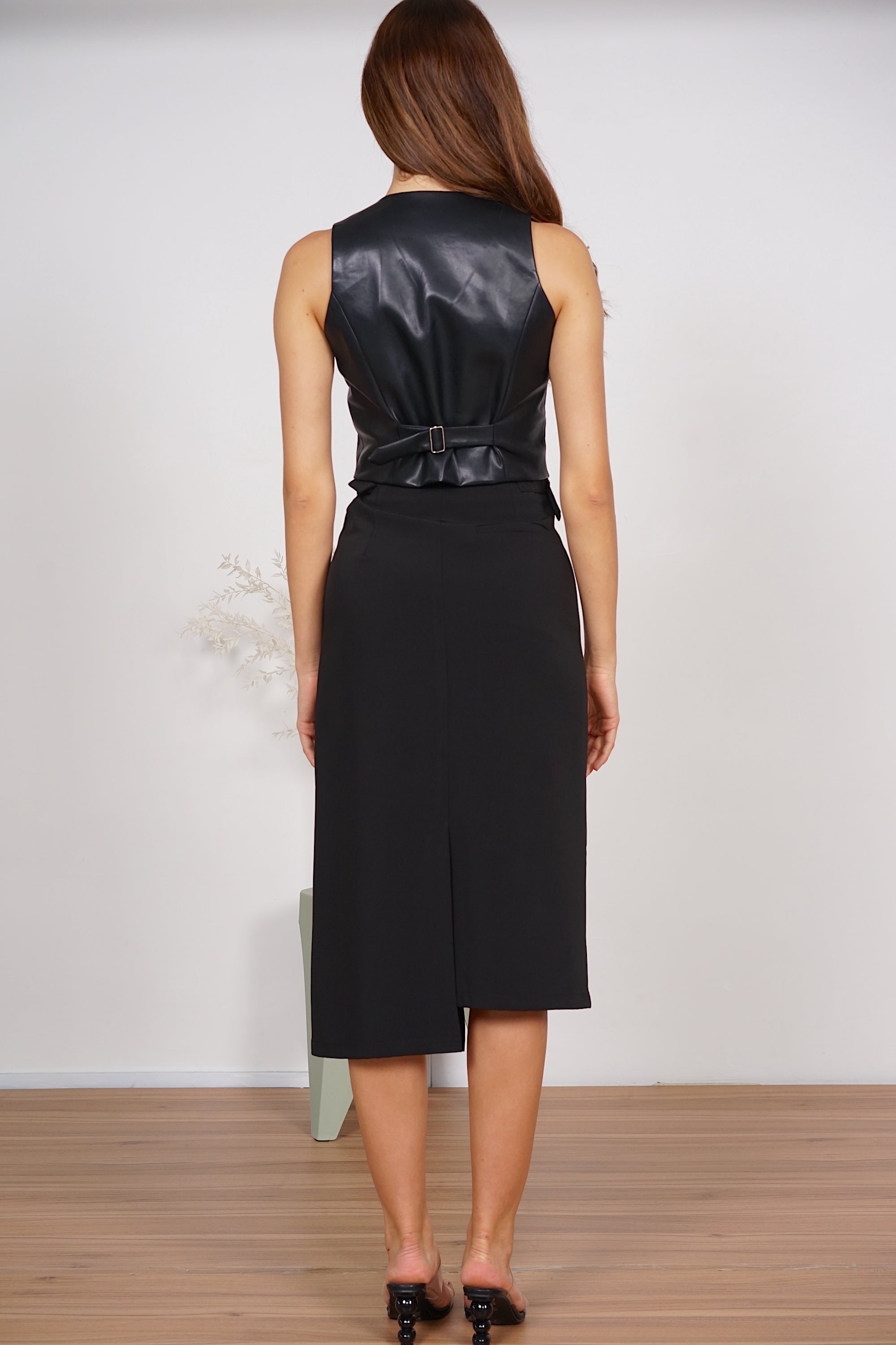 Taylor Leather Vest in Black