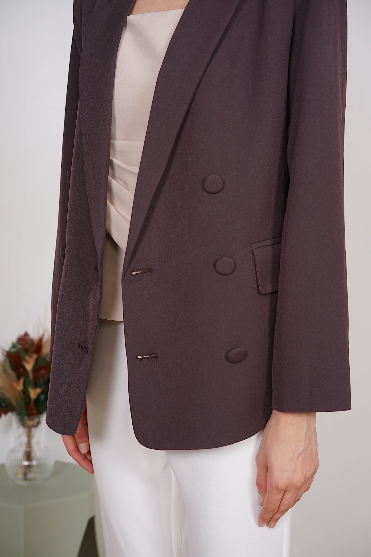 Jobie Blazer in Brown